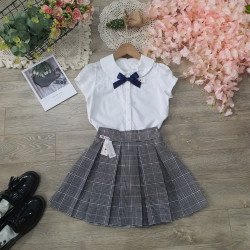 Áo sơ mi trắng ren V ngực size đại size 10 -13 Áo sơ mi trắng ren V ngực size đại size 10 -13
